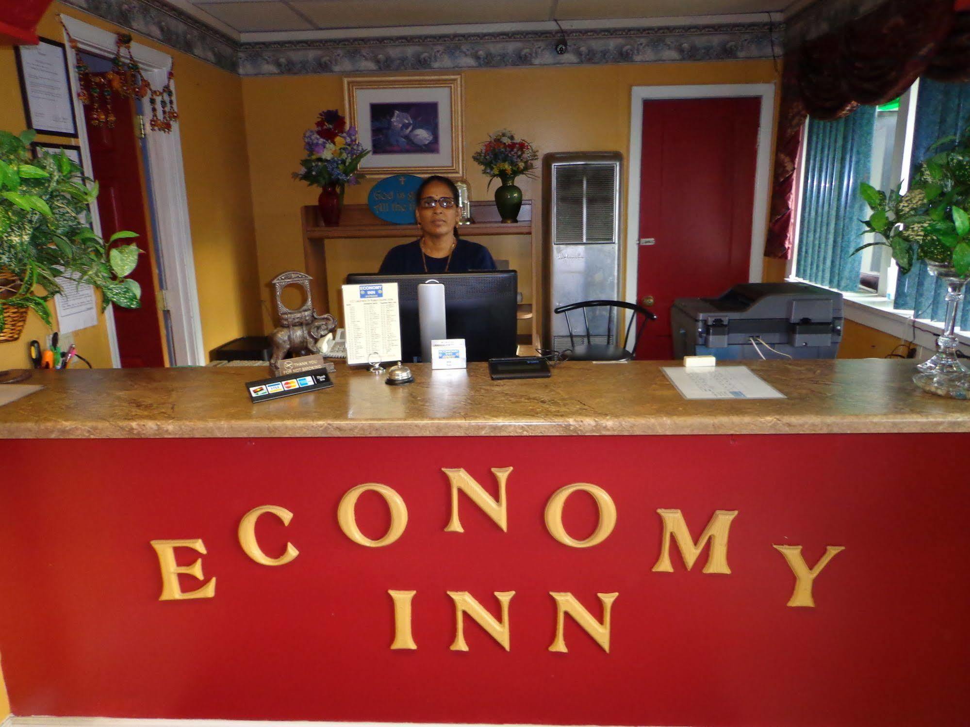 Economy Inn Express Warren Exterior foto