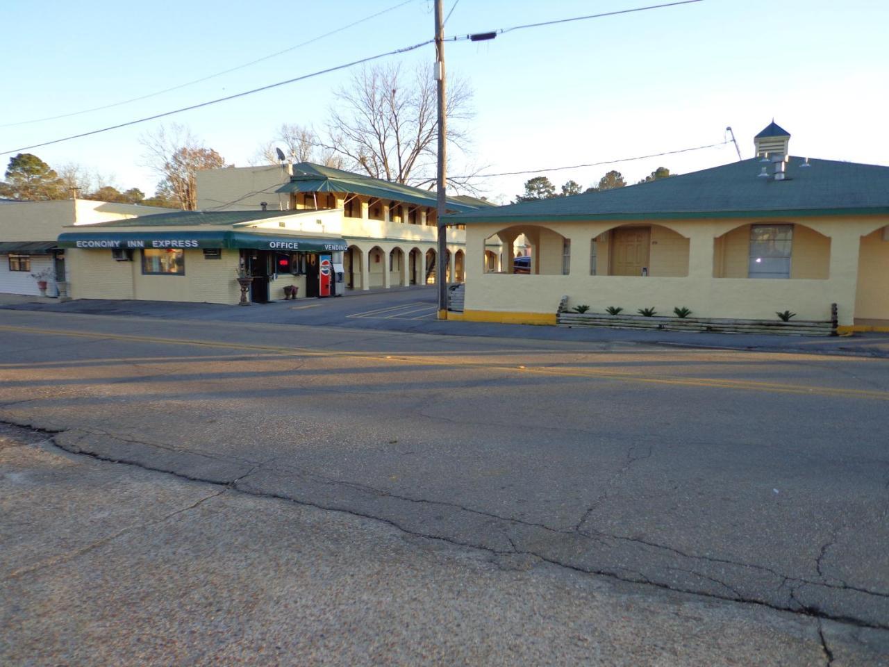 Economy Inn Express Warren Exterior foto